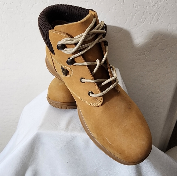 NWOT WONDERLUST WARTEX THER.AL WATERPROOF BOOTS - Picture 4 of 6